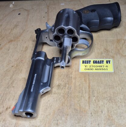 Smith & Wesson 66 - Image 4